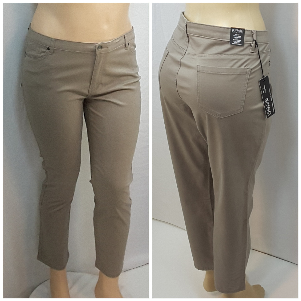 NWT *PLUS* BUFFALO DAVID BITTON Jeans, size 16 - Picture 5 of 8